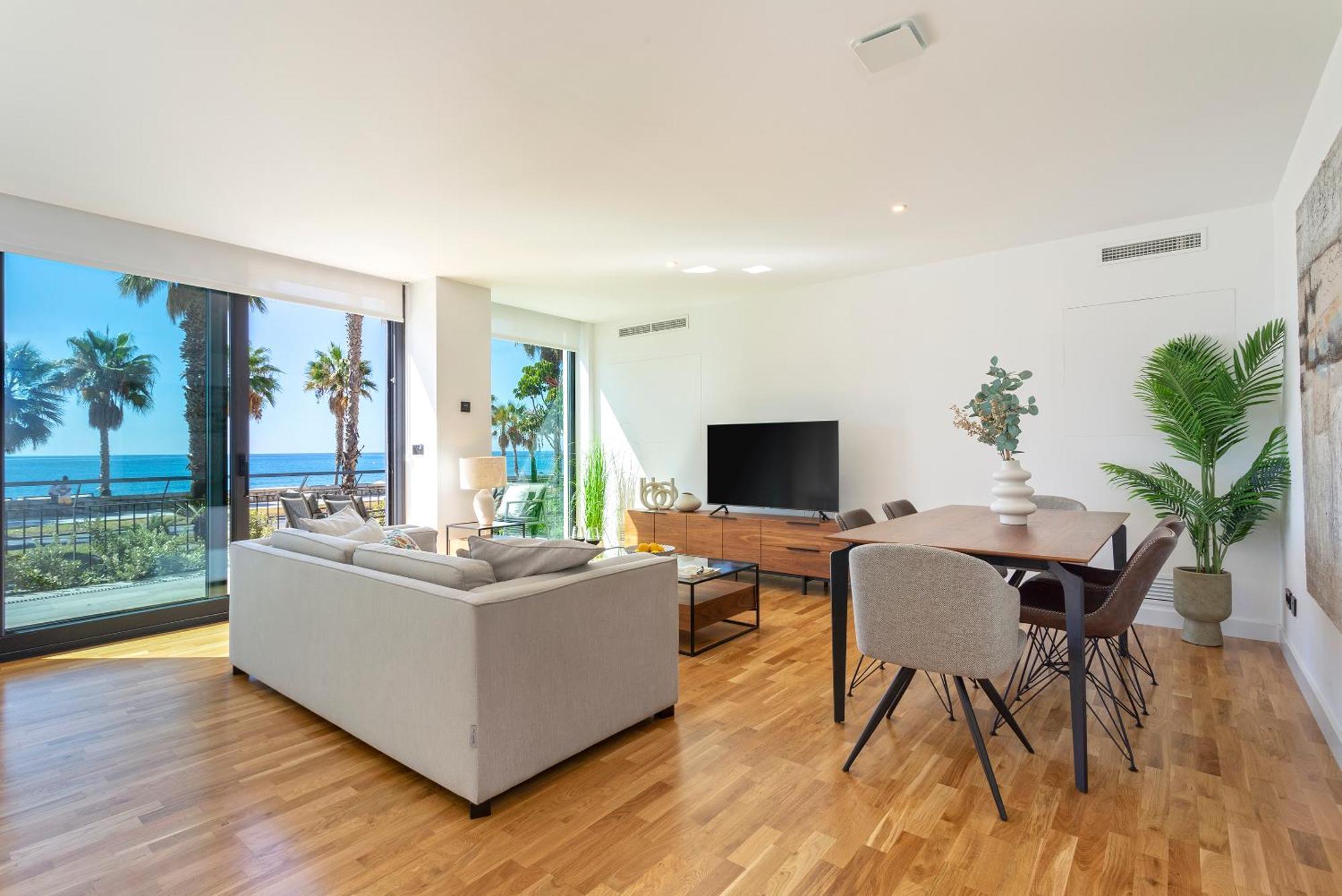 Malagueta Beach Front Luxury Apartment By Rent Me Málaga Extérieur photo